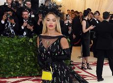 Met Gala 2018: Самые заметные наряды этого вечера