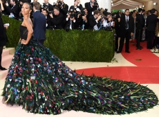 Met Gala 2016 – Manus x Machina: Fashion In An Age Of Technology